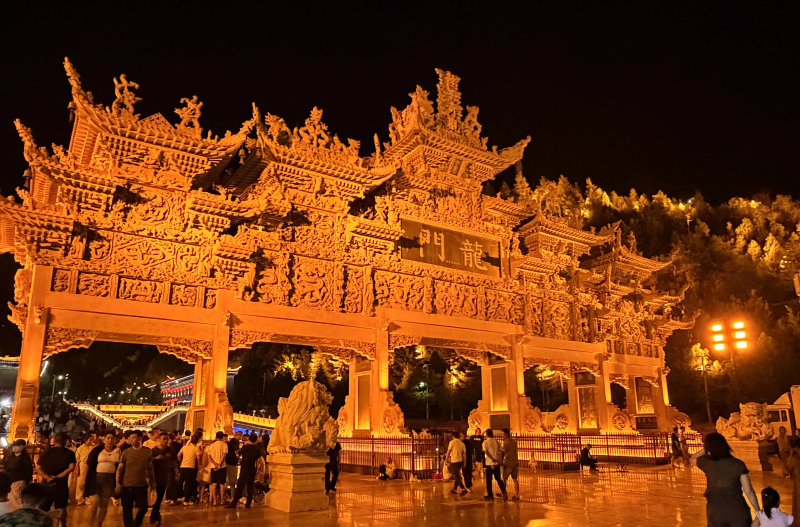 图片1 图片1